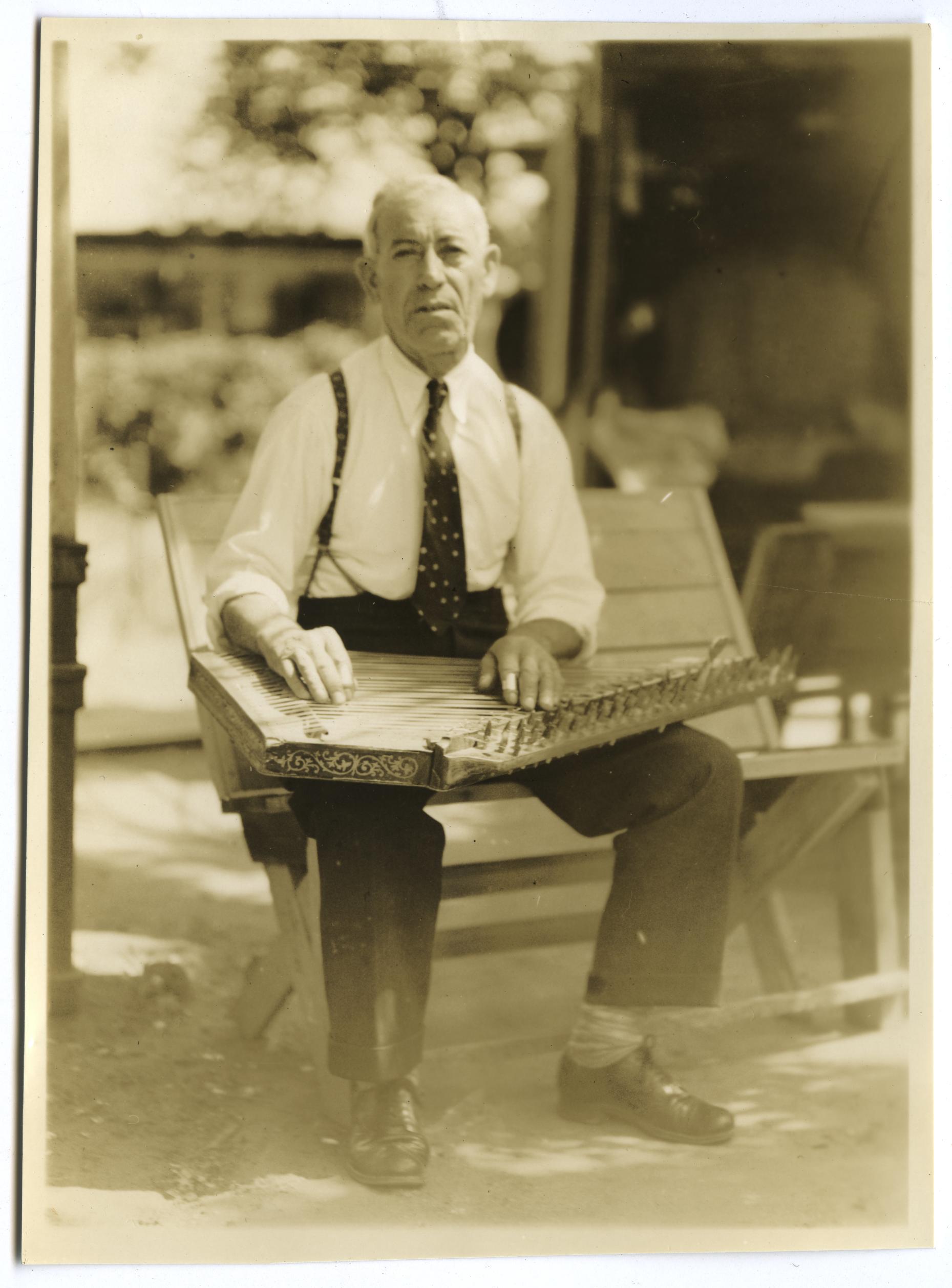 Bedros Haroutunian playing qanun, 1939 (Library of Congress)