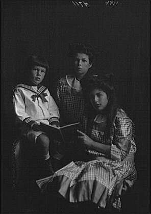 Beer children, 1911 (Library of Congress)