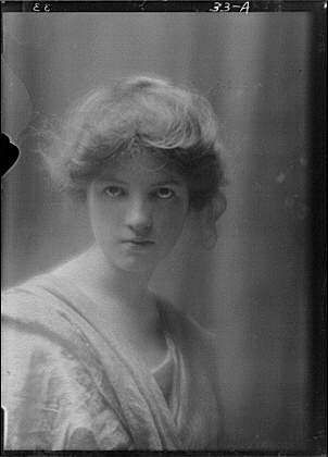 Carr, Helen, 1906 (Library of Congress)