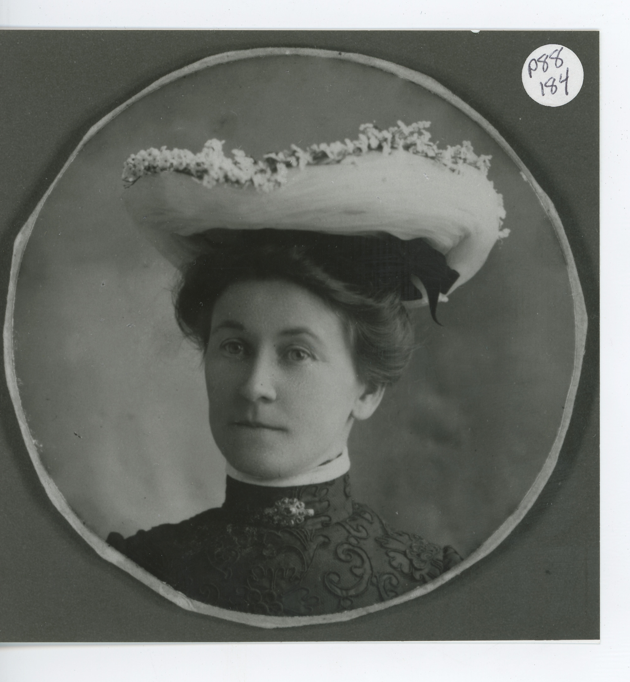 People: Mary Elizabeth Hopkins Porcella wedding portrait, 1895, 1895 (Internet Archive)