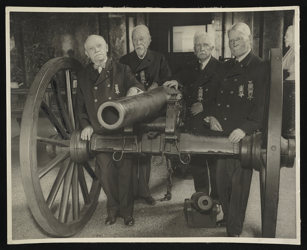 Veterans of the civil war, members of the Grand Army of the Republic, who will participate in the Constitution day celebration program at Chicago Stadium on the night of Sept. 17, are (left to right), 1936 (Library of Congress)